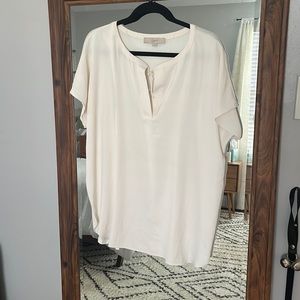 White/Cream Short Sleeve Blouse